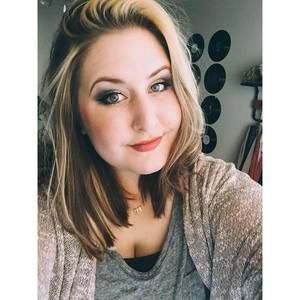 Meet your Posher, Bethany