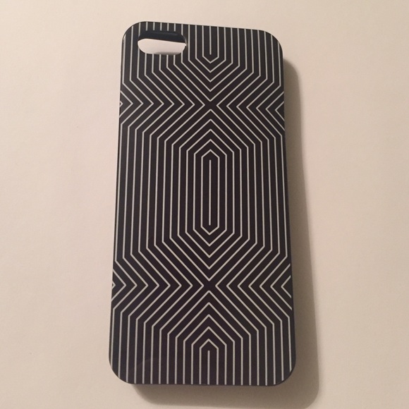 ❌SOLD ON MERC❌Cute Black IPhone 5/5s Case - Picture 1 of 3
