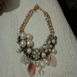 Chunky statement necklace