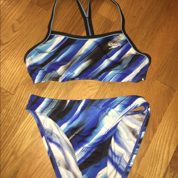 Nike size 2 bikini