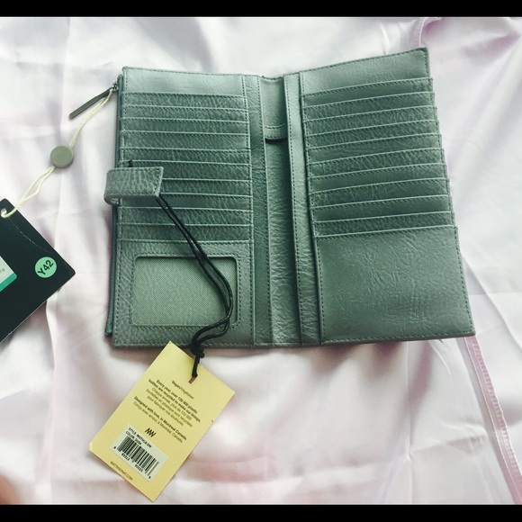 Matt and nat vegan motiv lg wallet