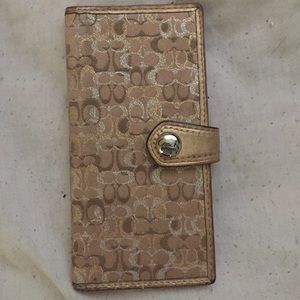 Gold Coach Fold-up Wallet