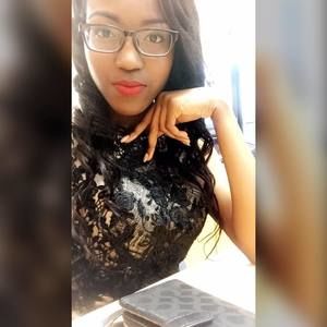 Meet your Posher, Ebony