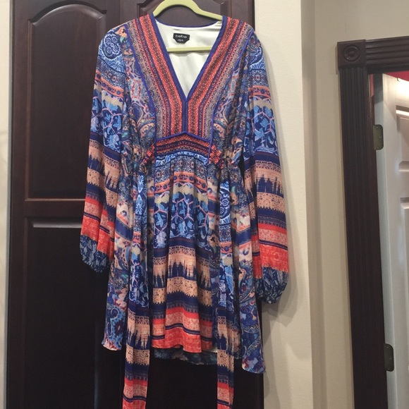 Bebe Light Weight Tie Back Dress