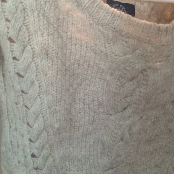 Cream AEO Wool-like Sweater - Picture 2 of 2