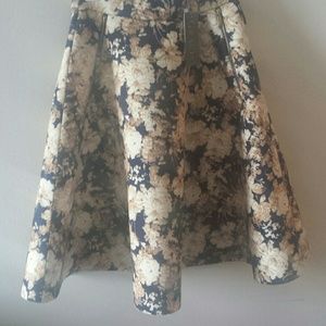 NWT Gracia A-line Midi Skirt