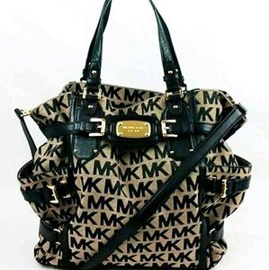 SOLD OUT NOW Michael kors gansevoort bag