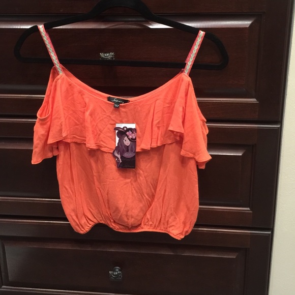 NWT Crop Top