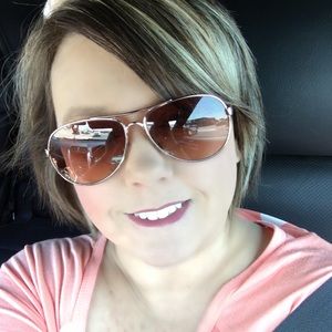 Meet your Posher, Jayme