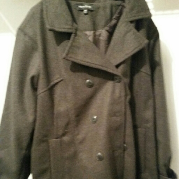 Brown coat - Picture 1 of 1