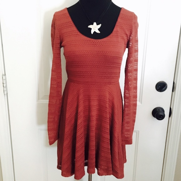 Urban Outfitters Dresses & Skirts - Kimchi Blue Crochet Dress WORN ONCE💃🏻