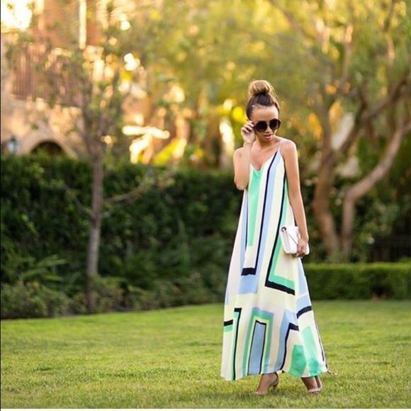 Anthropologie Dresses & Skirts - Maxi dress