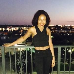 Meet your Posher, Lucy