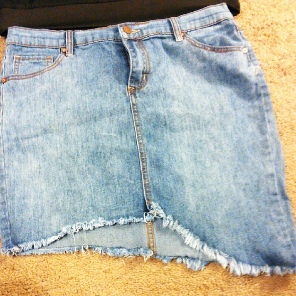 ***SOLD****      High/Low Denim Skirt