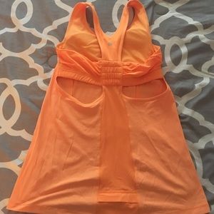 Lululemon tank