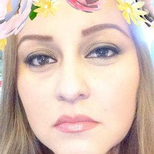 Meet your Posher, Lucia