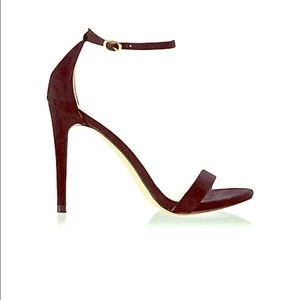 Sleek Heeled Sandal