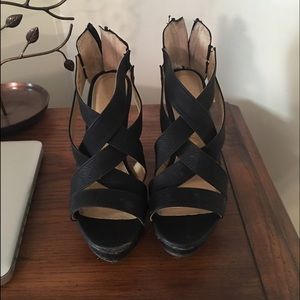 Chinese Laundry Black Wedges