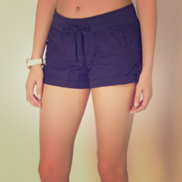 Almost famous twill shorts elastic band
