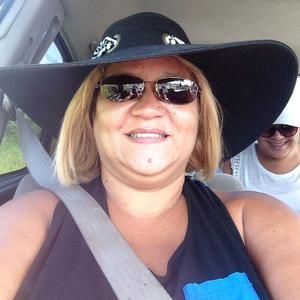 Meet your Posher, Ivonne