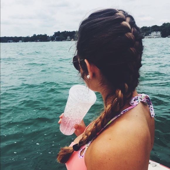 Meet your Posher, Paige - Picture 1 of 1