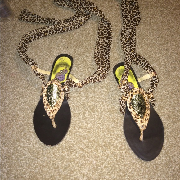 Leopard tie up sandals