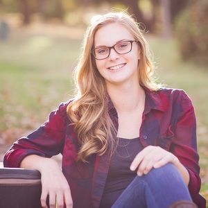 Meet your Posher, Kaitlynn