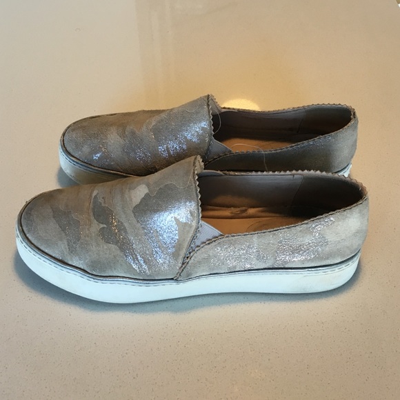 Stuart Weitzman silver camouflage shoes