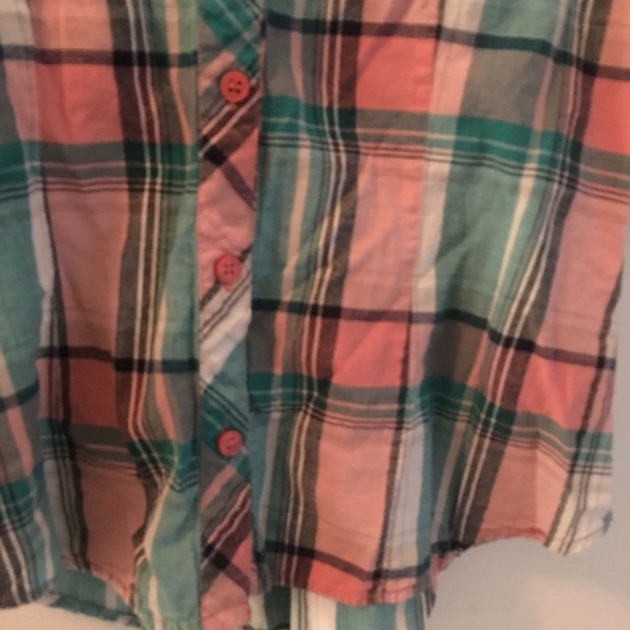 Spring lace button up! - Picture 2 of 4