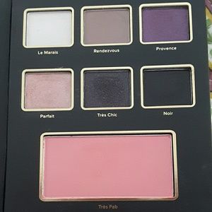 Too faced Eyeshadow palette