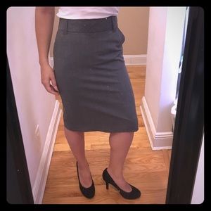 Banana Republic pencil skirt -PETITE
