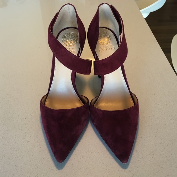 Vince Camuto carlotte suede heels