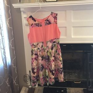 Gianni Bini floral pink dress size 8
