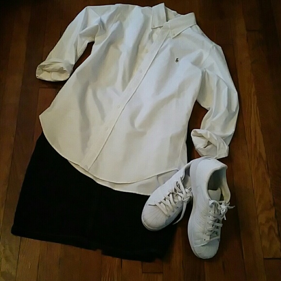 Gap Dresses & Skirts - GAP Denim pencil skirt. Gap Dresses & Skirts - GAP Denim pencil skirt.