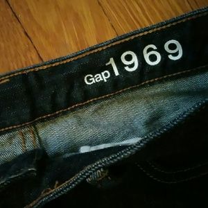 Gap Skirts - GAP Denim pencil skirt. Gap Skirts - GAP Denim pencil skirt.