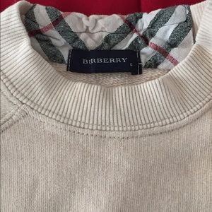 Burberry sweat shirt