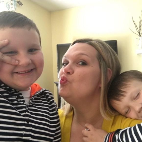 Meet your Posher, Ashley