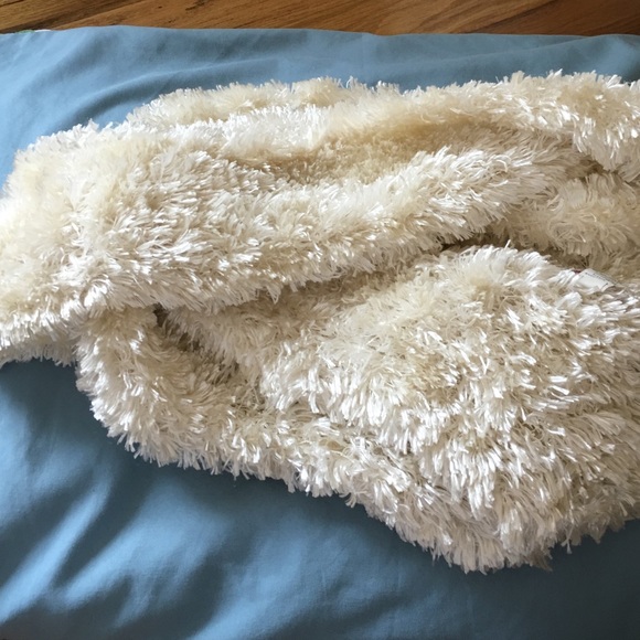 Very soft scarf