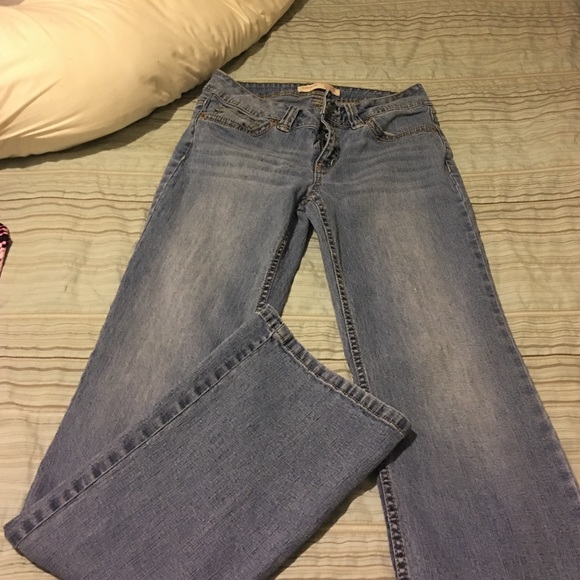 Jeans - Picture 3 of 4