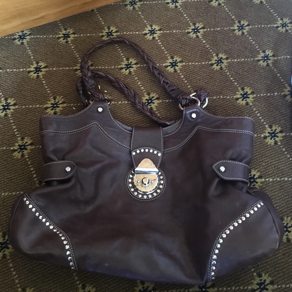 Brown shoulder bag with studs