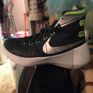 Nike hyperdunk 2015 basketball sneakers