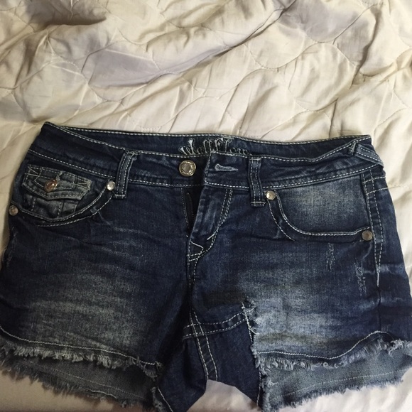 Wallflower Jean shorts