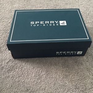 BNWT Sperrys