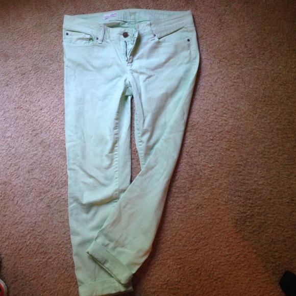 MOVING MUST SELL GAP mint green skinny jeans
