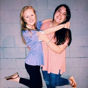 Meet your Posher, Whitney