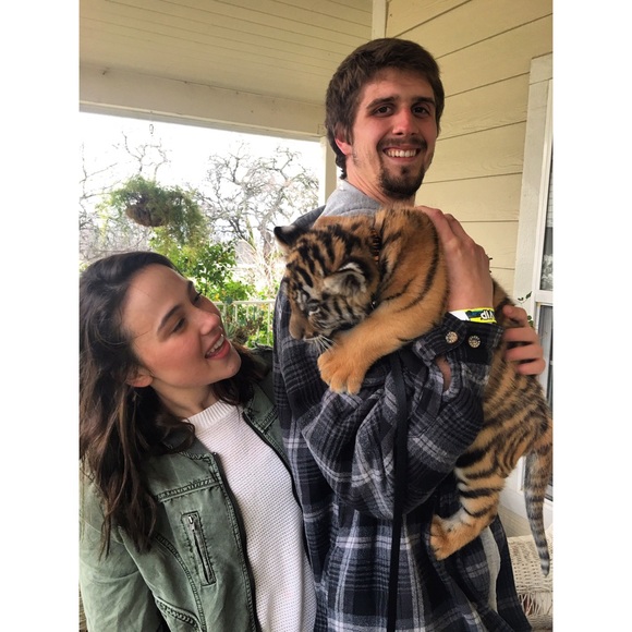 Meet your Posher, Michaela - Picture 3 of 3