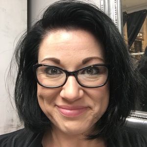 Meet your Posher, Colleen