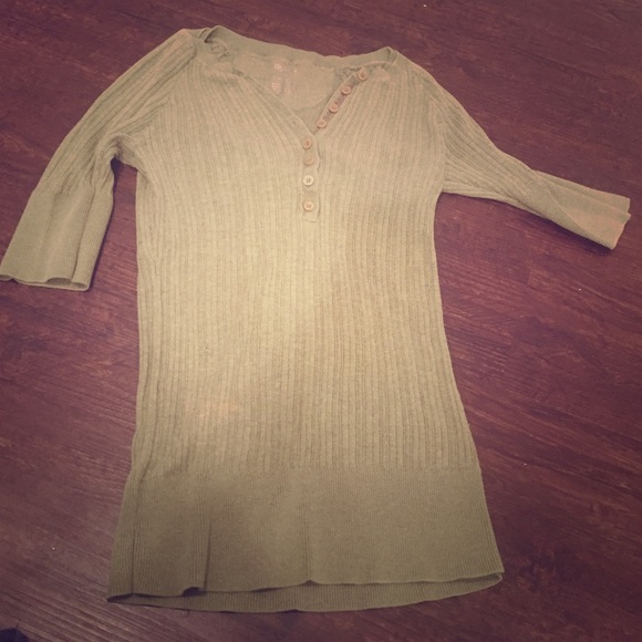 Olive Green Three-Quarter Sleeve Button Up Shirt