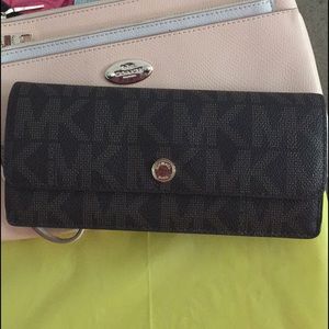 Michael Kors wallet