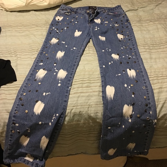 Jeans - Picture 2 of 4